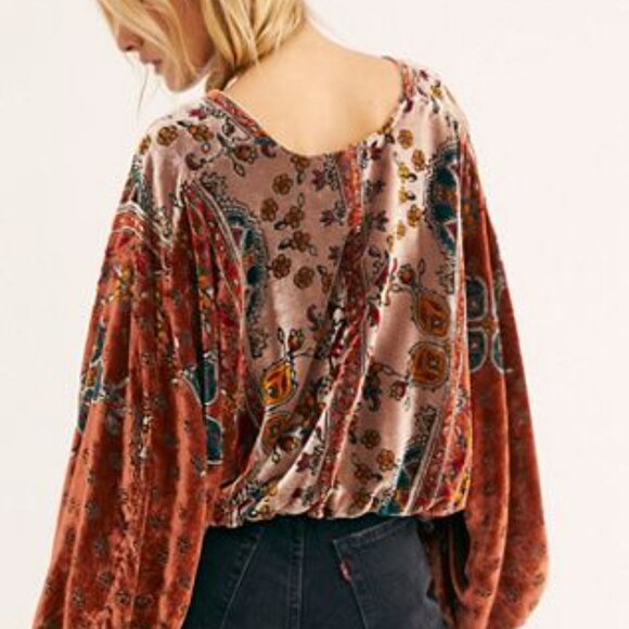 FP Rare Mata Hari velvet top - xs ( fits up to a large) - Picture 2 of 7